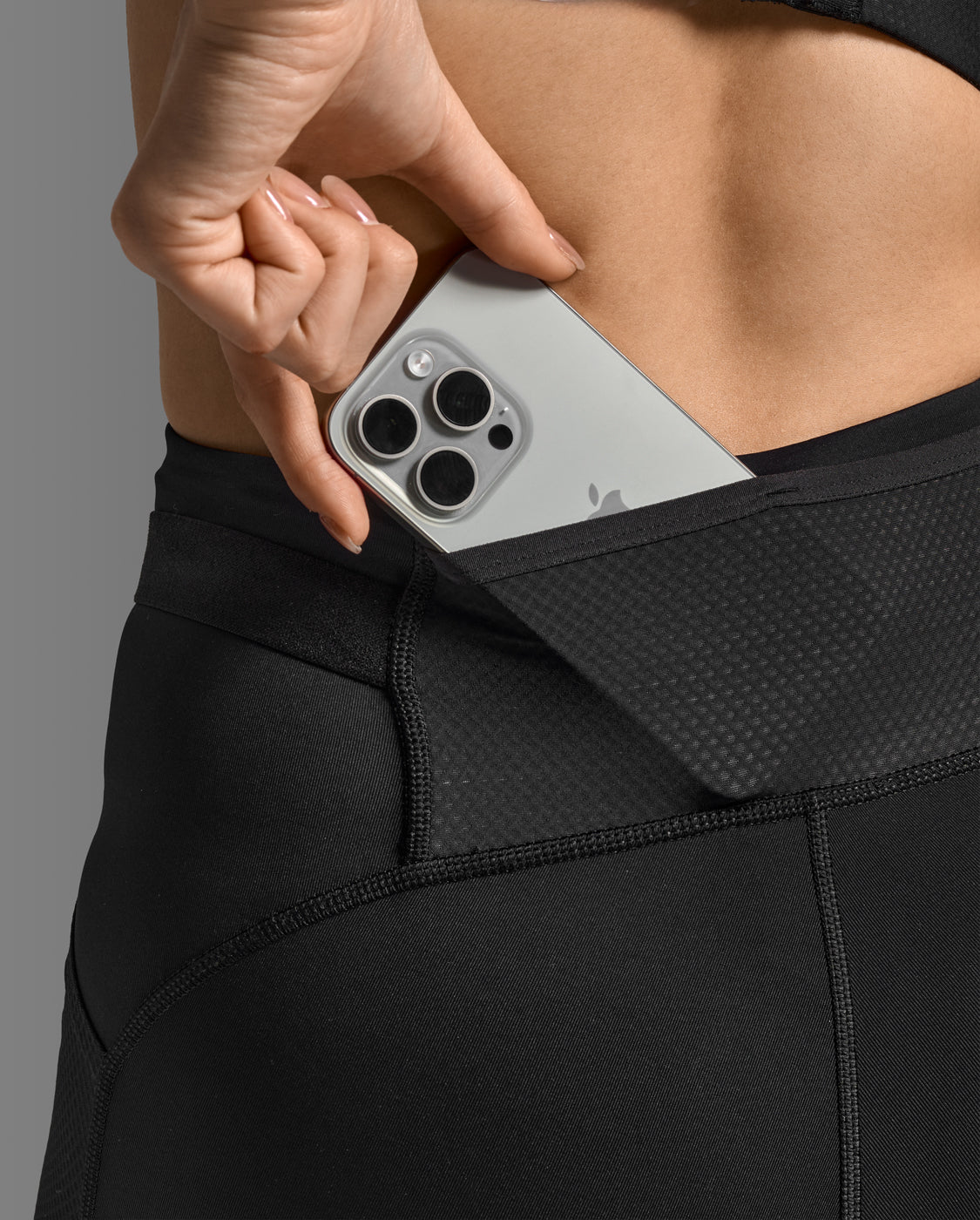 Aero Mesh Hi-Rise Compression Tights - Image 6