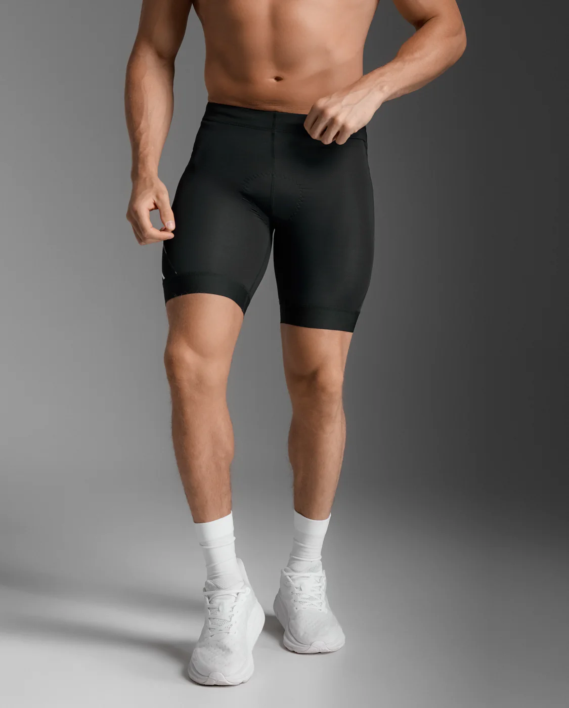 Core Tri 8 Inch Shorts - Image 2