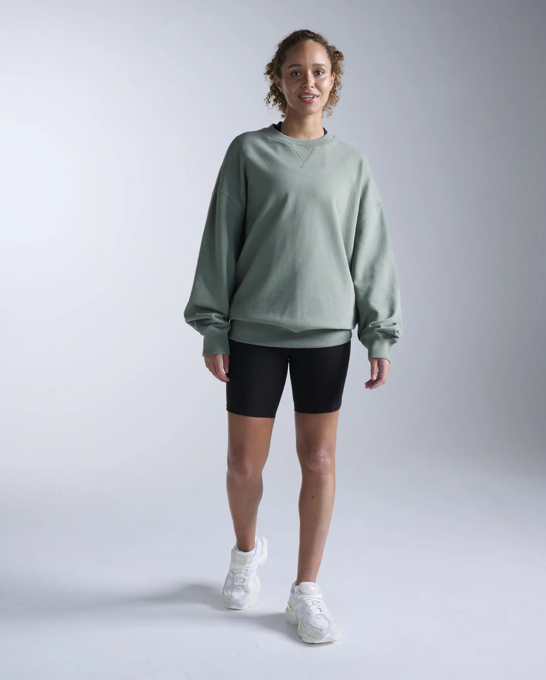 EZ Oversized Organic Cotton Crew - Image 4
