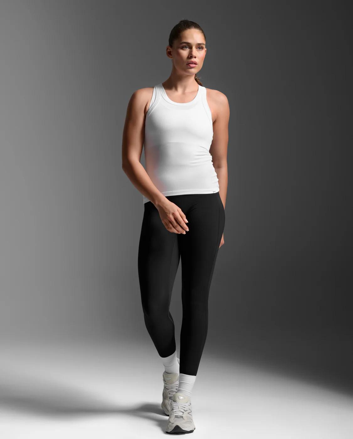 Fluid Modal Ribbed Tank - Image 4