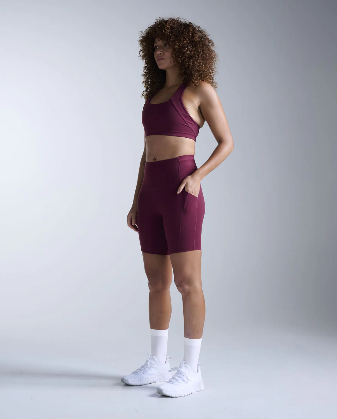 Form Stash Hi-Rise 6" Compression Short with Pockets - Image 7