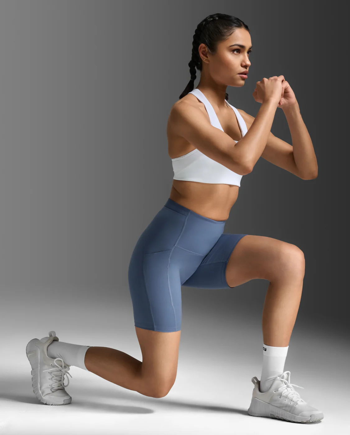 Form Stash Hi-Rise 6" Compression Short with Pockets - Image 6