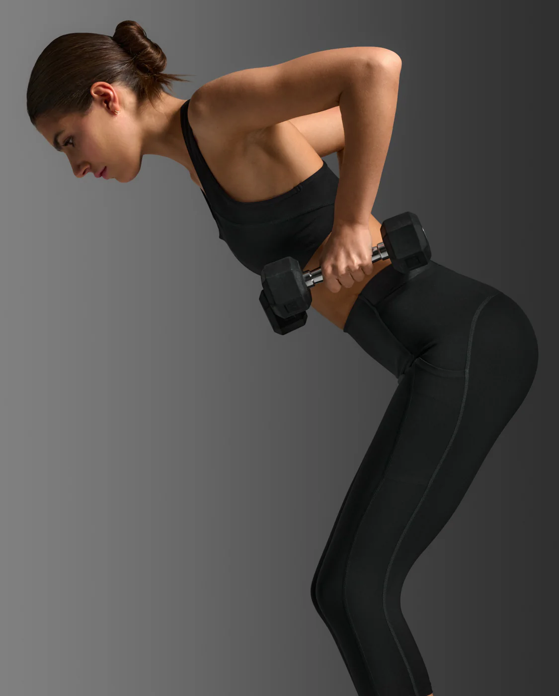 Form Stash Hi-Rise Compression 3/4 Tights with Pockets - Image 5