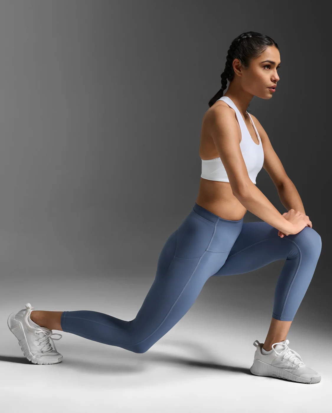 Form Stash Hi-Rise Compression 7/8 Tights with Pockets - Image 6