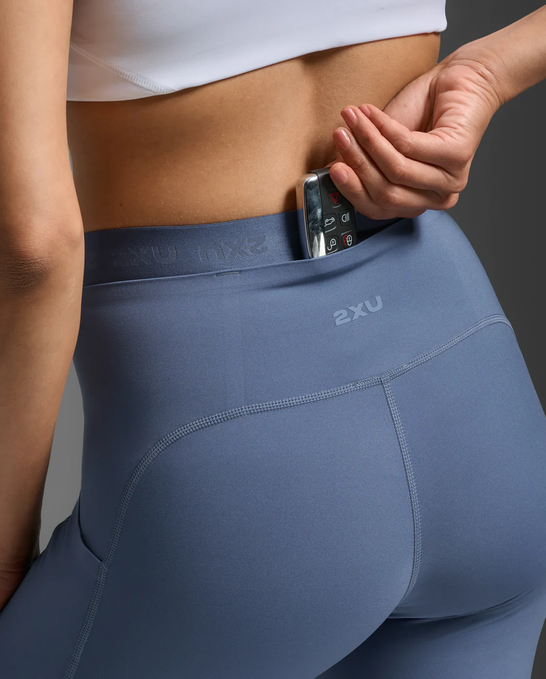 Form Stash Hi-Rise Compression Tights with Pockets - Image 8