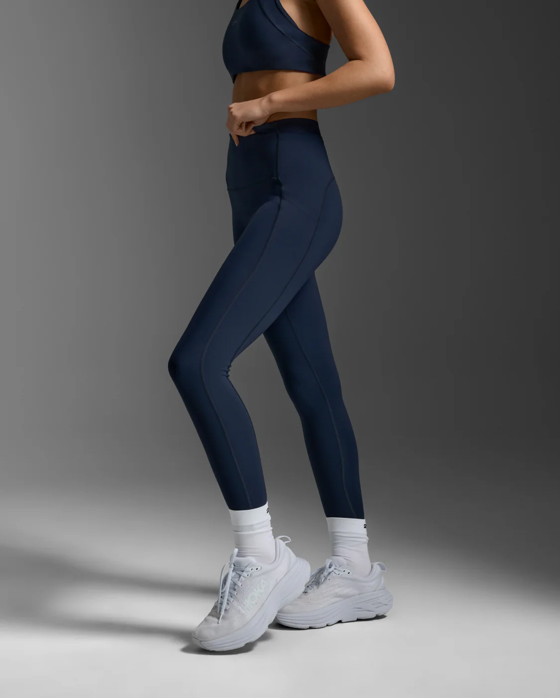 Form Stash Hi-Rise Compression Tights with Pockets - Image 4