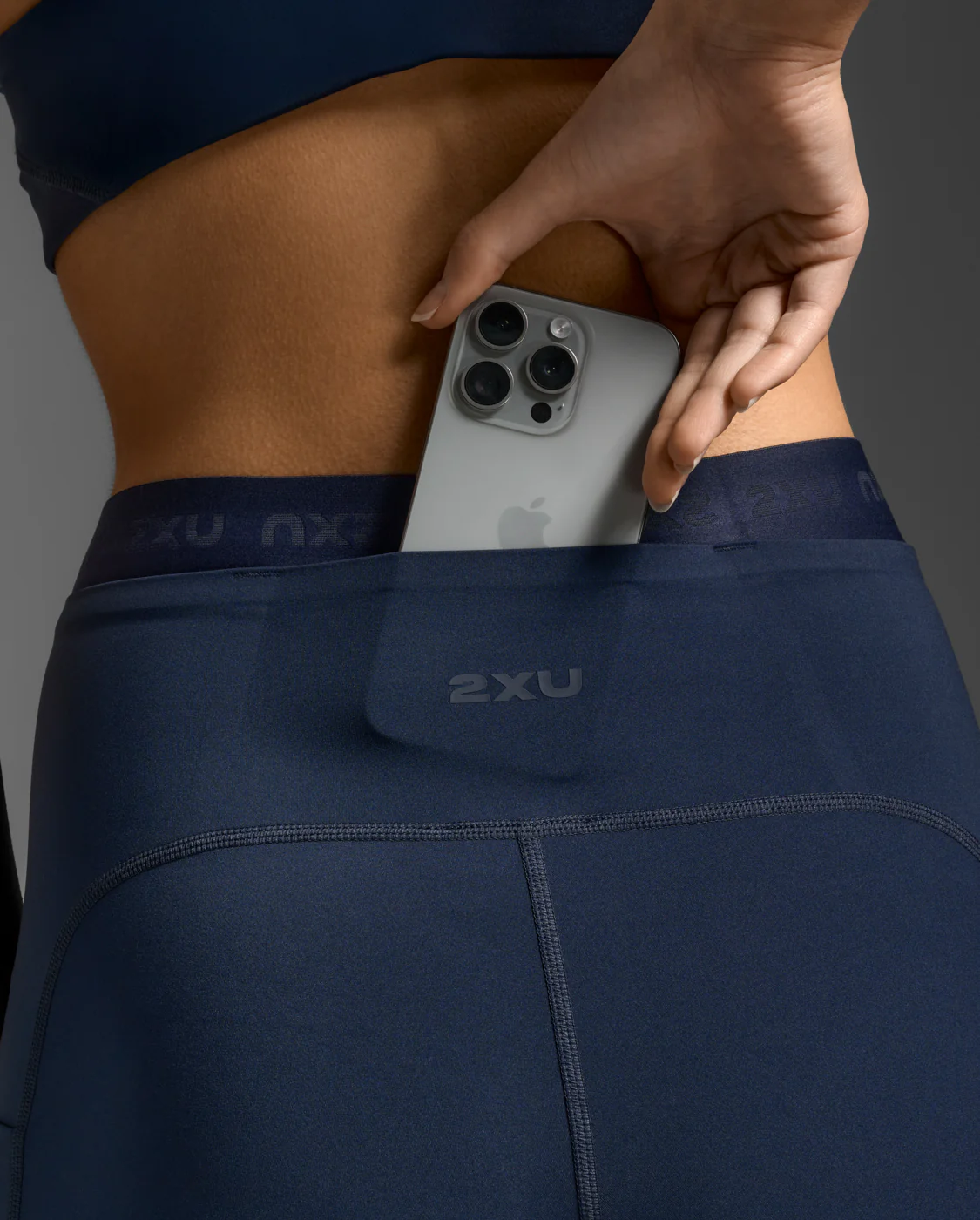 Form Stash Hi-Rise Compression Tights with Pockets - Image 8