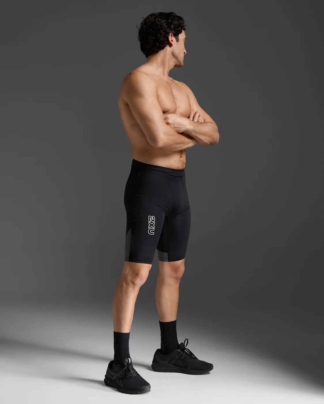Light Speed React Compression Shorts - Image 5