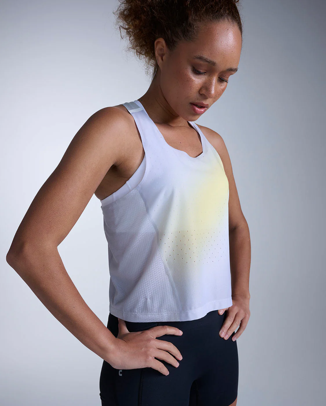 Light Speed React Crop Singlet - Image 2